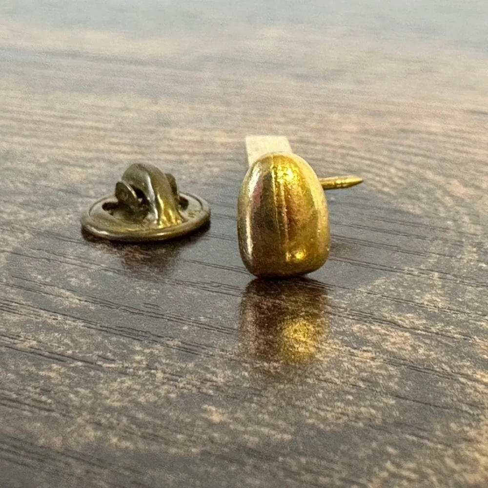 Vintage GSC & MS Railway Gold Tone Railroad Spike Lapel Pin 1‎ Inch Train Spike